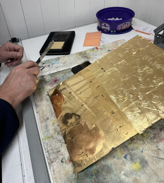 Adding Gold Leaf to automotive art